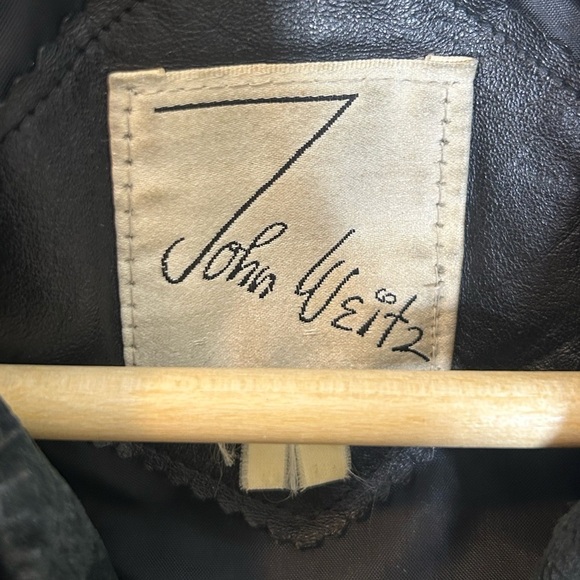 Vintage John Weitz Women’s Black Leather Jacket Size L – 80s/90s Oversized - Picture 2 of 10